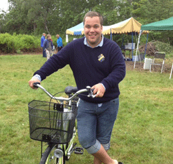 Leffes cykel stödjer Marielunds midsommarfest